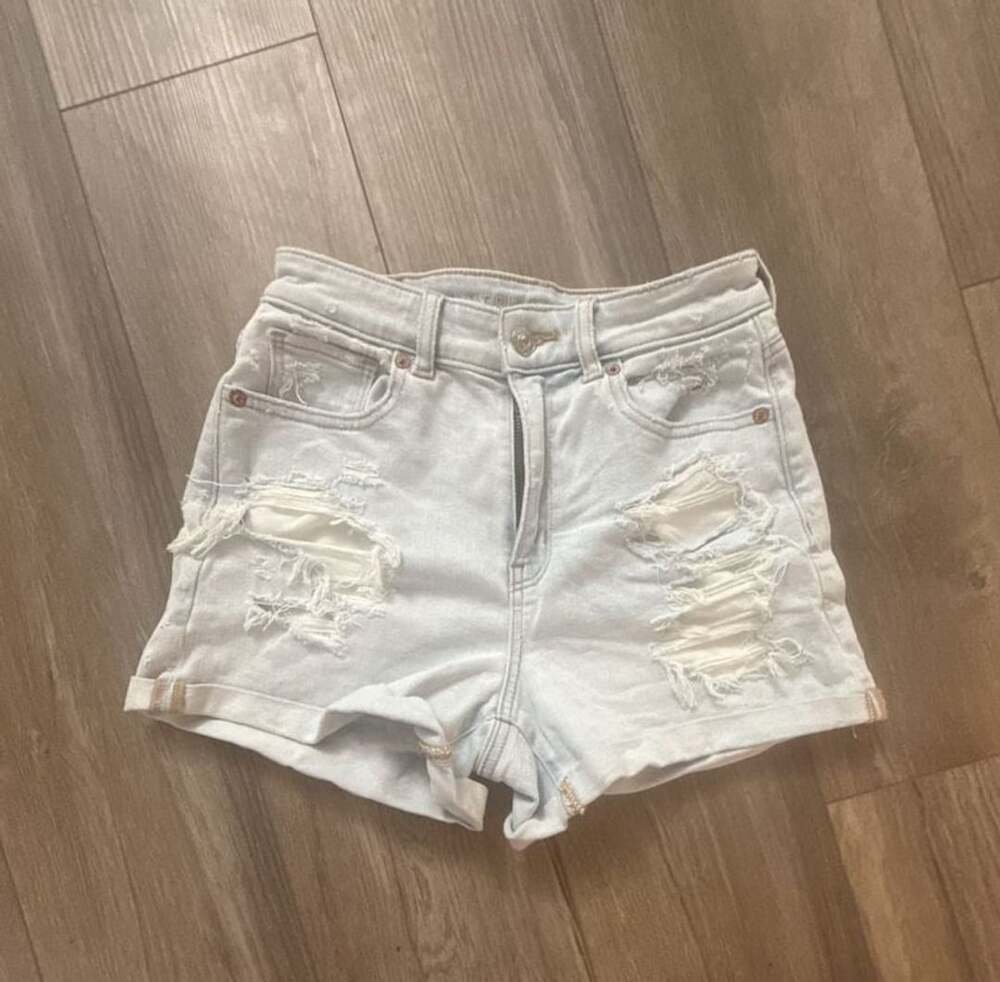 American eagle shorts XS (0-2)